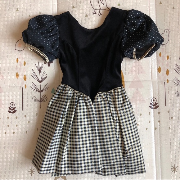 Holiday Christmas Black & Gold Girl Dress (Size 7) - Picture 2 of 8